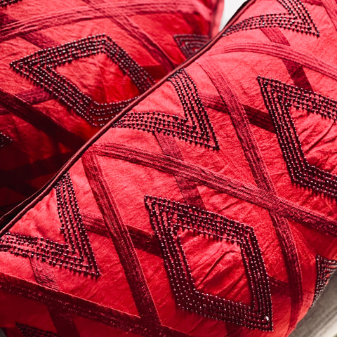 COJINES & THROWS